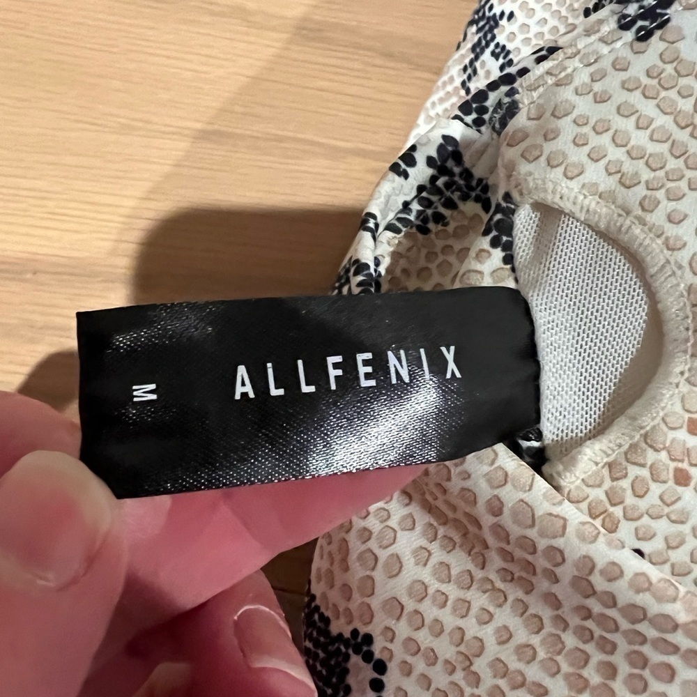 Allfenix White Python Snakeskin Racer Back Sports… - image 7